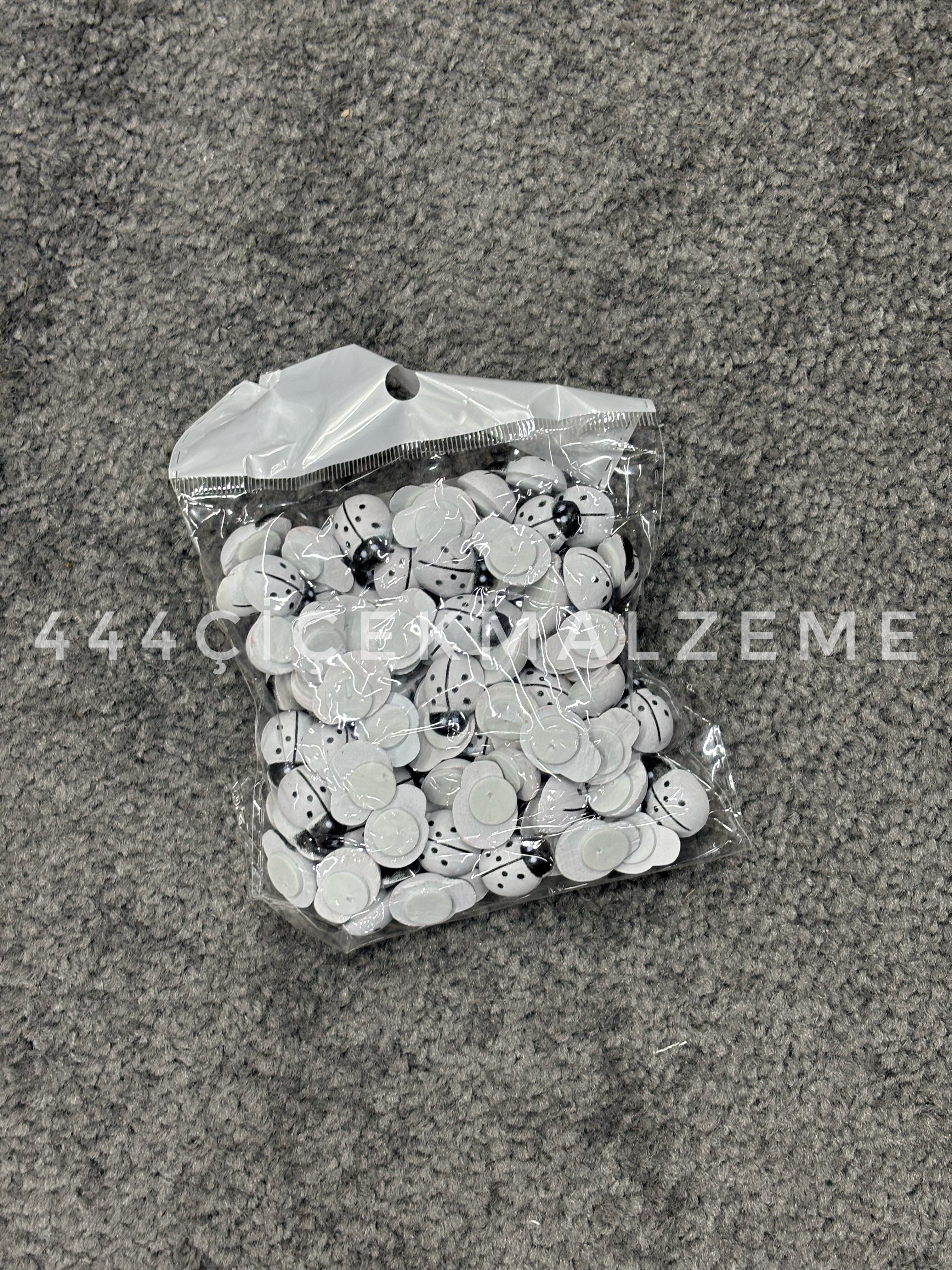 Yapışkanlı Uğur Böceği