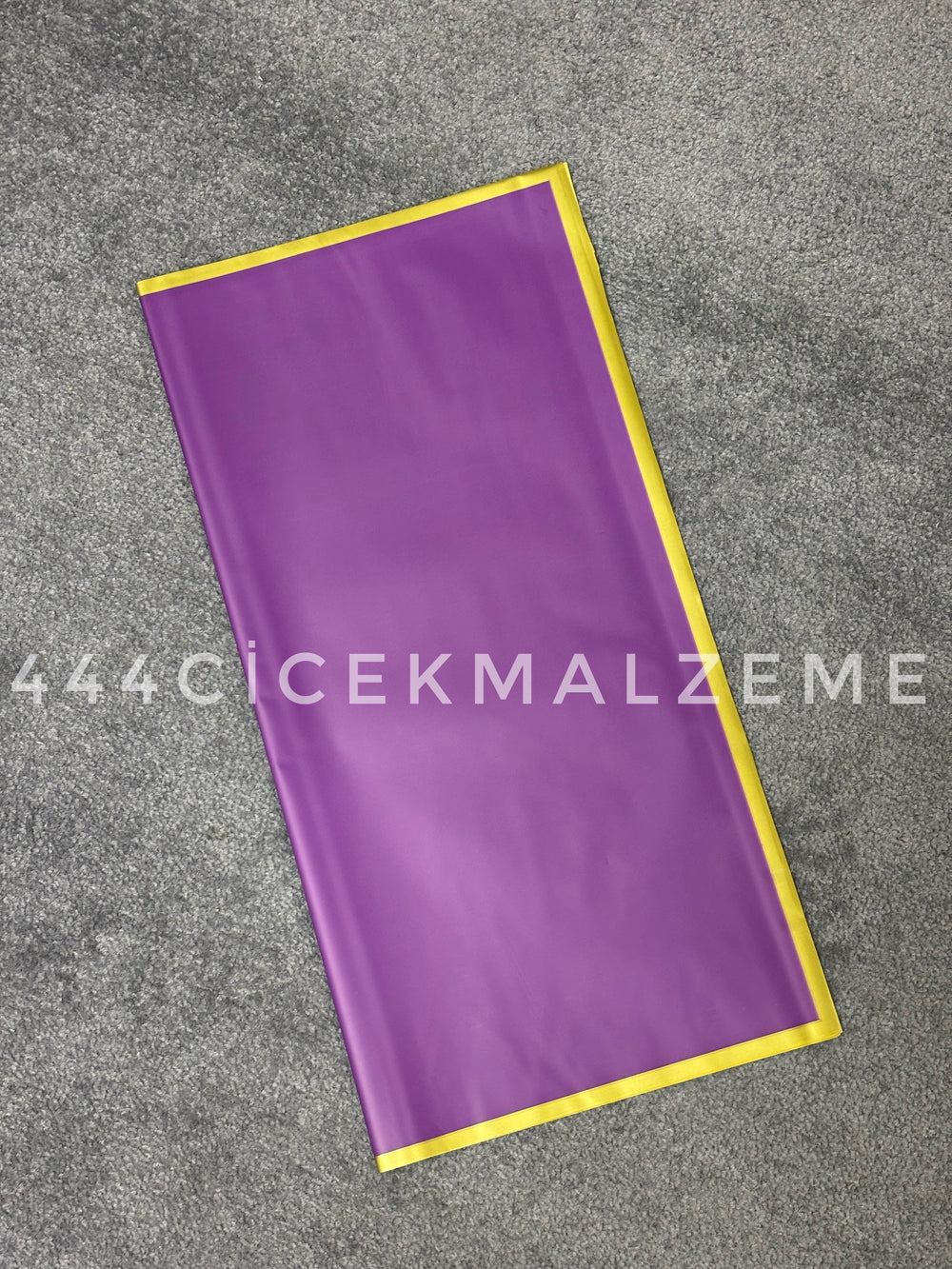 gold çizgili buket kağıdı mor