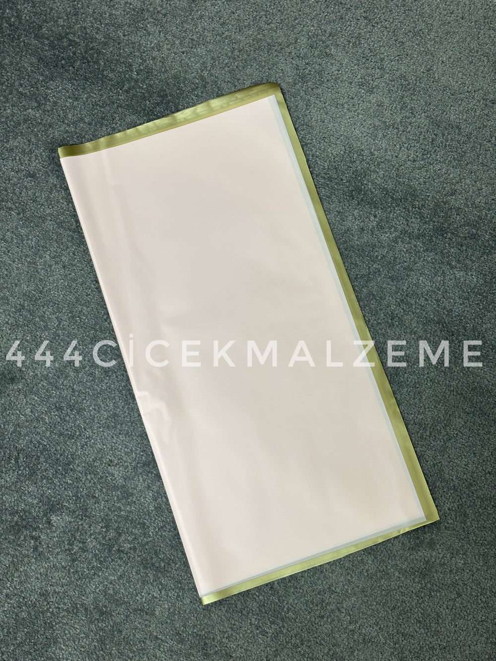 gold çizgili buket kağıdı pembe